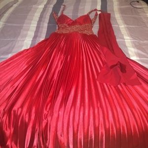 Red prom dress